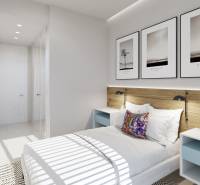 SANTA ROSALIA - Luxusné apartmány s 2 -3 spálňami s výhľadom na jazero - Svetlá spálňa v 3-izbovom byte s bielym nábytkom a dekoratívnymi obrázkami na stene.