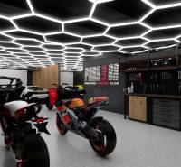 Exkluzívne garáže v projekte PARK3BA, Triblavina, Bratislava - Motocykle a náradie v luxusných obchodných priestoroch s moderným osvetlením.