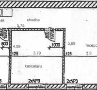 Prenájom kancelárie 70 m2 - Nám. sv. Anny, Trenčín - Pôdorys kancelárie s chodbou a WC na Nám. sv. Anny v Trenčíne.