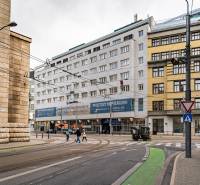 Klimatizované kancelárie v centre mesta na Štúrovej ulici  - Budovy na Štúrovej ulici s kanceláriami v Bratislave - Starom Meste.