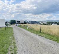 PREŠOV-ĽUBOTICE, LUKRATÍVNY POZEMOK, 497 m2, UL. VODÁRENSKÁ  - Pozemky - bývanie na Vodárenskej ulici v Ľuboticiach s chatovou cestou a výhľadom na krajinu.