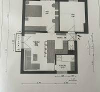 PREDAJ: 3 izbový luxusný byt s balkónom - Komárno - Pôdorys 3-izbového bytu s kuchyňou, kúpeľňou, WC a balkónom.