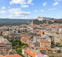 EXKLUZÍVNY 2i byt (16 p.),SKY PARK, KLÍMA, VÝHĽAD, PARKING, VEŽA I - Výhľad na Bratislavský hrad a mestskú panorámu v Bratislave - Starom Meste.