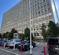Samostatné kancelárske priestory 95,6 m2 -  BA II. Miletičova - Administratívna budova s parkoviskom na Miletičovej ulici v Bratislave - Ružinove.