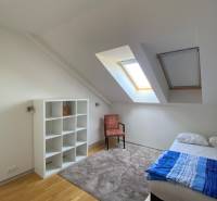 Prenájom luxusných bytov s park. miestom v centre BA. - A611