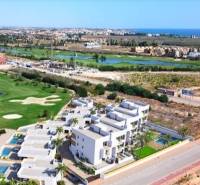 Novostavba, Apartmán Los Alcazáres, 85 m2, 2 spálne bazén  - Rekreačný apartmán v Los Alcázares s výhľadom na golfové ihrisko a more.
