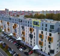 4-izbový MEZONET 105m2 + terasy 28m2 | Petržalka City - Bytový dom na Rusovskej ceste v Bratislave - Petržalke, s parkovaním a zeleňou.