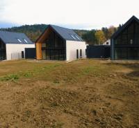 PREDAJ, novostavba 5izbového rodinného domu, Kamenica Nad Cirochou - Rodinné domy na ulici Pod Drieňovou v Kamenici nad Cirochou, obklopené prírodou a zeleňou.