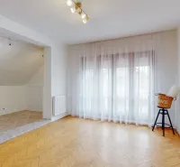 EXKLUZÍVNE Priestranný 6i RD v Ružinove - pOASYqZaA3_fss.webp