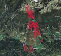 Štrba, Štrbské Pleso – 2.280 m2 LESOV (Urbáru) - Satelitná mapa s vyznačenými poľnohospodárskymi a lesnými pozemkami v okolí Štrby.