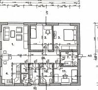 Predaj novostavba rodinného domu   Nová Baňa - Pôdorys rodinného domu v Novej Bani s obývačkou, spálňami a funkčným rozdelením miestností.