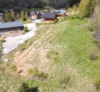 Stavebné pozemky v lokalite Slnečná úboč, Levočská Dolina - Súčasťou Levoče, na Levočskej doline, sú svahovité pozemky na bývanie s výhľadom.