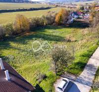 EXKLUZÍVNE stavebné pozemky, Spišské Podhradie - Pozemky - bývanie v Spišskom Podhradí s priestranným zeleným okolím a prístupovou cestou.