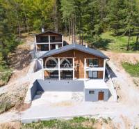 3i apartmány, Poráčska dolina, okres Spišská Nová Ves - Rekreačné apartmány v Poráči obklopené lesným porastom a prírodou, pokojné útočisko.