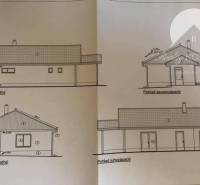 Vám ponúka na PREDAJ pozemok v obci Čalovec 11  - Náčrty domova ukazujú perspektívy severovýchodu, severozápadu, juhovýchodu a juhozápadu, Pozemky - bývanie.