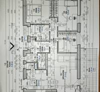 Postavíme dom aj pre Vás! Bývajte v novostavbe v Sokolovciach - Pôdorys jednopodlažného rodinného domu s rozložením miestností vrátane kuchyne a obývačky.