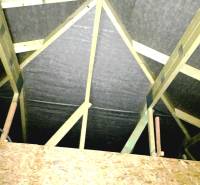 4 izbový BUNGALOV novostavba (VYSTAVBA) Piešťany, kvalitné prevedenie - Rodinný dom s drevenou strešnou konštrukciou a OSB doskami v podkroví.