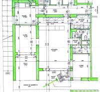 Multifunkčný priestor s terasou v Starom Meste - Pôdorys obchodných priestorov na Mozartovej v Bratislave s reštauráciou a skladmi.
