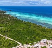 3,2-hektárový pozemok na útese, Kizimkazi, Zanzibar - Pohľad na pobrežné pozemky - komerčné v Kizimkazi s výhľadom na oceán.