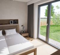 Novostavba moderného 4i domu v Hrubej Borši - Spálňa v rodinnom dome s manželskou posteľou, veľkým oknom a výhľadom do záhrady.