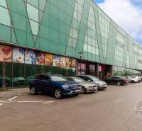 3-izb.byt, 104m2, 2xPARKING, KLIMATIZÁCIA, BALKÓN, CUBICON - Parkovisko pri sklenenej budove na Starých Gruntoch v Bratislave - Karlovej Vsi.