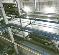 Na predaj parkovacie miesto, Beskydská, Bratislava, Staré Mesto - Parkovací systém a garáže: Viacúrovňové parkovanie s autami vo vnútri budovy.