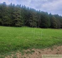 Stavebný pozemok pod lesom s pekným výhľadom na Lúky a Lazy pod Makyto - Lúky Záhrady predaj reality Púchov