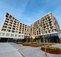 Na PREDAJ | 2 izb. ateliér | Prístavná ulica - Bývanie v 4-izbových bytoch na Prístavnej ulici, Bratislava - Ružinov.