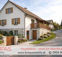 INVESTIČNÁ PRÍLEŽITOSŤ, BUDOVA NA PODNIKATEĽSKÉ ÚČELY - KALINKA - Rodinný dom z kameňa s drevenými okenicami v Obchodných priestoroch vo Vígľašskej Hute-Kalinke.