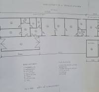 4.izb Rodinný Dom Centrum Chtelnica - Pôdorys rodinného domu na Námestí 1. mája v Chtelnici s detailmi miestností.