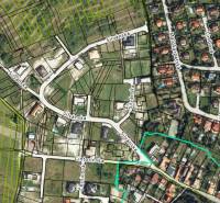 PREDAJ SP V LIMBACHU - 1165 m2 - Plán zobrazujúci ulicu Cintorínska a Pozemky - bývanie v rezidenčnej štvrti.