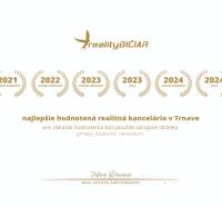 2-izbový byt v centre mesta Hlohovec - Certifikát pre najlepšie hodnotenú realitnú kanceláriu v Trnave, ocenenia 2021-2024.