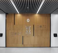 Administratíva 616m2, NIVY TOWER, Mlynské Nivy - Interiér kancelárií s nápisom 