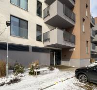 PREDAJ, 3izb. zariadený byt, novostavba Zelená stráň, Košická Nová Ves - Bytový dom na Ulici Zelená stráň, Košice - mestská časť Košická Nová Ves.