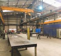 VÝROBNÁ A SKLADOVÁ HALA S PLOCHOU 2 700 m2, SPIŠSKÁ NOVÁ VES - Kovospracujúce výrobné priestory s priemyselnými zariadeniami a zdvihákmi v Spišskej Novej Vsi.