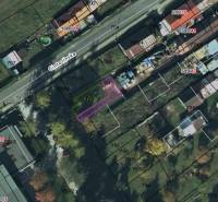 Nálepkovo – 99 m2 STAVEBNÝ pozemok v obci - Letecká snímka so zobrazením parcel na Čintorínskej ulici v Nálepkove.