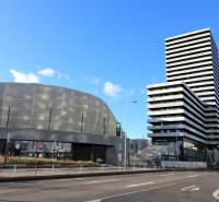 I PRENÁJOM - Nový moderný 2-izb. byt, TEHELNÉ POLE, Bajkalská - Budova na ulici Bajkalská, blízko športovej arény, vhodná pre 2-izbový byt.