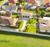 NA PREDAJ 4-IZB NOVOSTAVBA S TROJGARÁŽOU, PIN. KRAČANY - Rodinný dom v Dunajskej Strede, Pinkové Kračany, s veľkou záhradou a príjazdovou cestou.