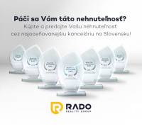 Posledný investičný krásny 2-izbový byt | 62 m² | RÍNOK RAČA - Ocenenia pre realitnú kanceláriu sú zobrazené s logom RADO Reality Group.