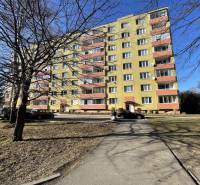 PREŠOV-3 IZBOVÝ BYT,LODŽIA,67m2,SÍDLISKO III.,MATICE SLOVENSKEJ - Bytový dom na Matice Slovenskej ulici v Prešove s ponukou 3-izbového bytu.