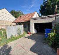 RD Drahovce ZĽAVA !!! - Rodinný dom v Drahovciach na ulici Drahovce s prístreškom a záhradou.