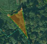 NA PREDAJ STAVEBNÝ POZEMOK  V DOSAHU MHD PREŠOV - HANISKA - Katastrálna mapa pozemkov na bývanie v Haniske, znázorňuje hranice a rozmery parciel.