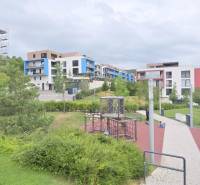 LUXUSNÝ 3i byt,PARKING,CHLADENIE,TERASA,Grand Koliba, Frankovská ulica - Bytové domy na ulici Frankovská, v Bratislave - Nové Mesto, s detským ihriskom.