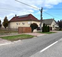 Na predaj pozemok 1065 m2, obec Dobrohošť v blízkosti Bratislavy - Rodinné domy na ulici Dobrohošť, Dobrohošť, vhodné pre Pozemky - bývanie.