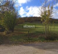 Predaj, pozemok pre rodinný dom   1000 m2 Horný Tiso... - Krásna krajina v Hornom Tisovníku ponúka Pozemky - bývanie s výhľadom na lúku.