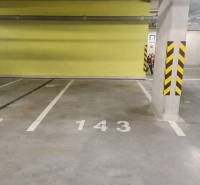 Predaj, 3-izbový byt v Slnečniciach, Bratislava - Parkovacie miesto s označením v podzemnej garáži na ulici Zuzany Chalupovej, Bratislava - Petržalka.