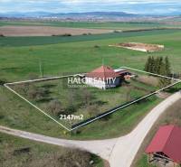 Predaj, rodinný dom Rimavské Janovce, Janošíky - EXK... - Rodinný dom v Rimavských Janovciach na rozľahlej parcele 2147 m², obklopený prírodou.