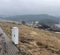 STAVEBNÝ POZEMOK | STARÁ ĽUBOVŇA - ŠIBENIČNÁ HORA - Pozemky na bývanie v Starej Ľubovni s výhľadom na svieže zelené kopce.