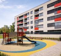 Na predaj 1,5 izbový apartmán v BA III Malokrasňanská 42,34m2 - Malokrasňanská ulica v Bratislave - Rača s bytovým domom a detským ihriskom.