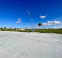 DUNAJSKÁ STREDA – SLNEČNÉ STAVEBNÉ POZEMKY NA PREDAJ V PROJEKTE VINICA - Krajina v Dunajskej Strede, neuvedená ulica, určená na pozemky - bývanie, s novou cestou.